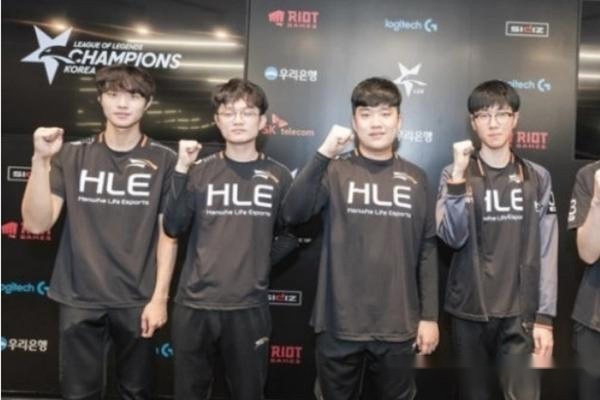 势均力敌 势均力敌