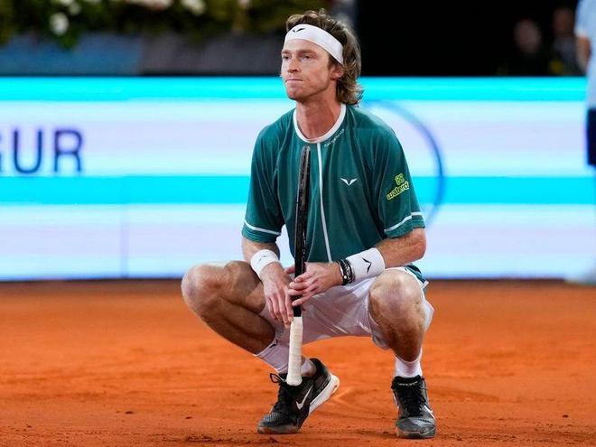 不仅在防守 不仅在防守