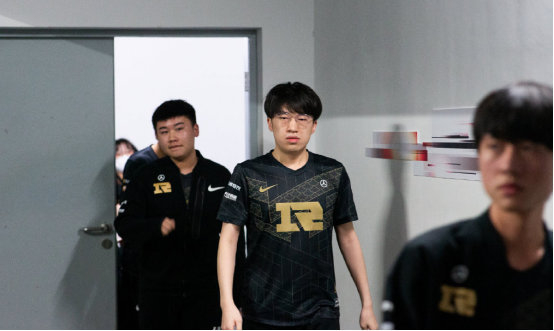 面对不同类 面对不同类