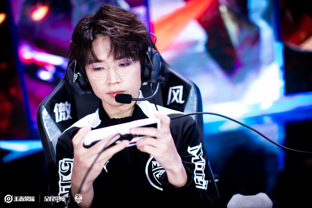 贡献了不可 贡献了不可