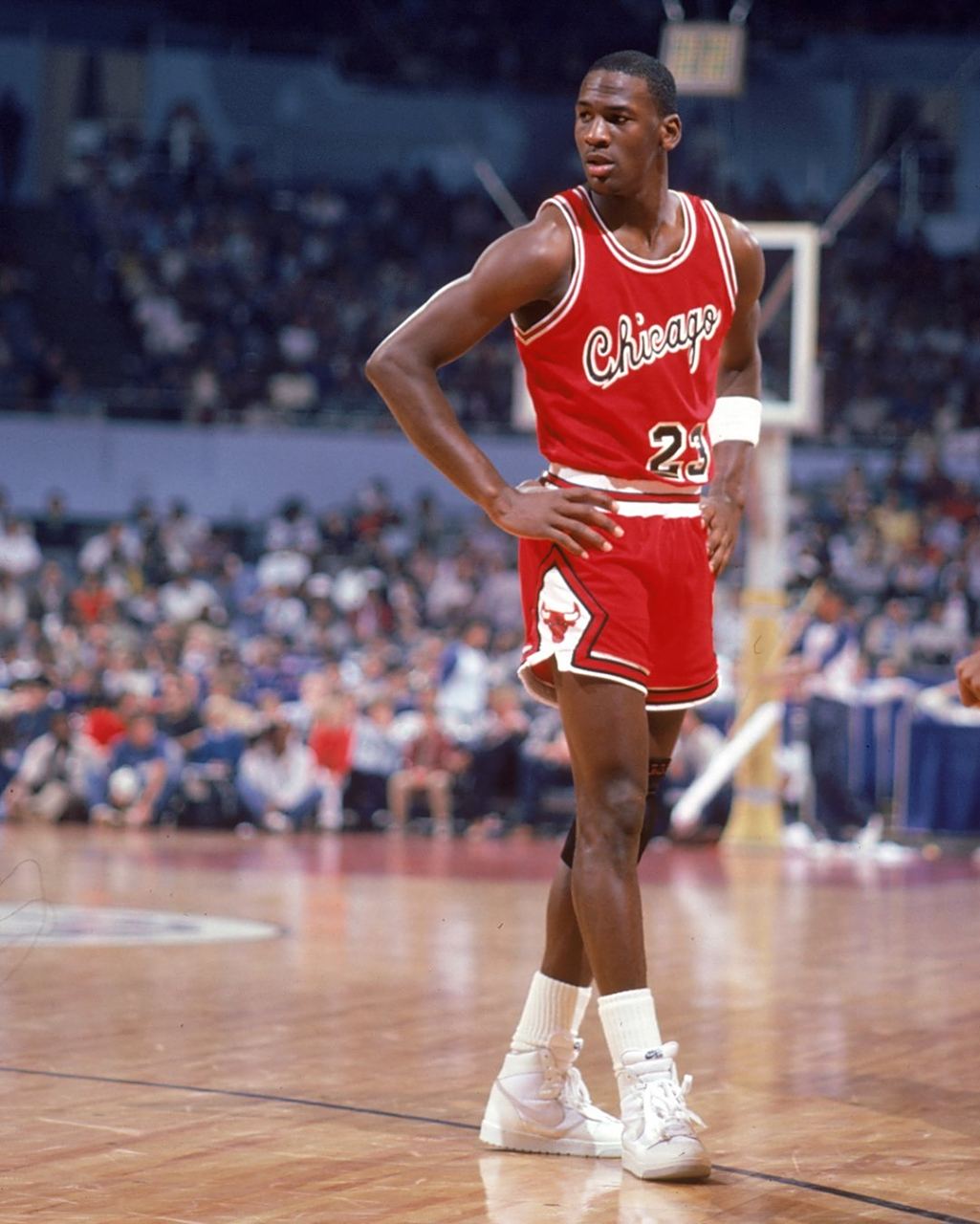 Gol：巴萨B队中场乌奈-埃尔南德斯想去沙特踢球，但交易尚未推进.