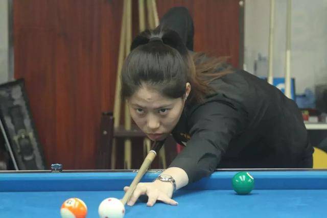 胜利的背后 胜利的背后