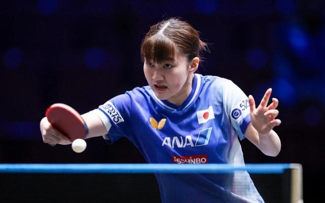 馆涌出人潮 馆涌出人潮