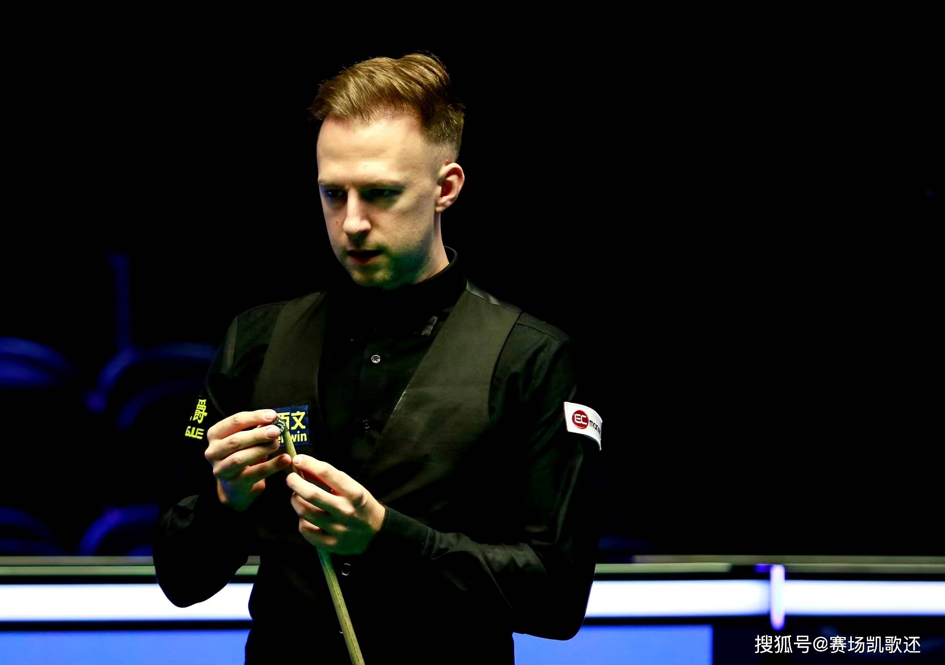 出场波动和 出场波动和